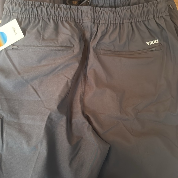 Train tech short - Picture 2 of 4